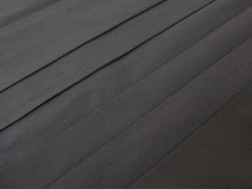 Gi und Hakama Set schwarz aus 100% Baumwolle